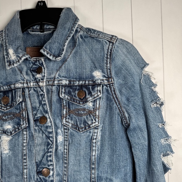 Abercrombie Fitch Heavily Distressed Ripped Denim Cropped Jean Jacket Y2K Small - Picture 2 of 9